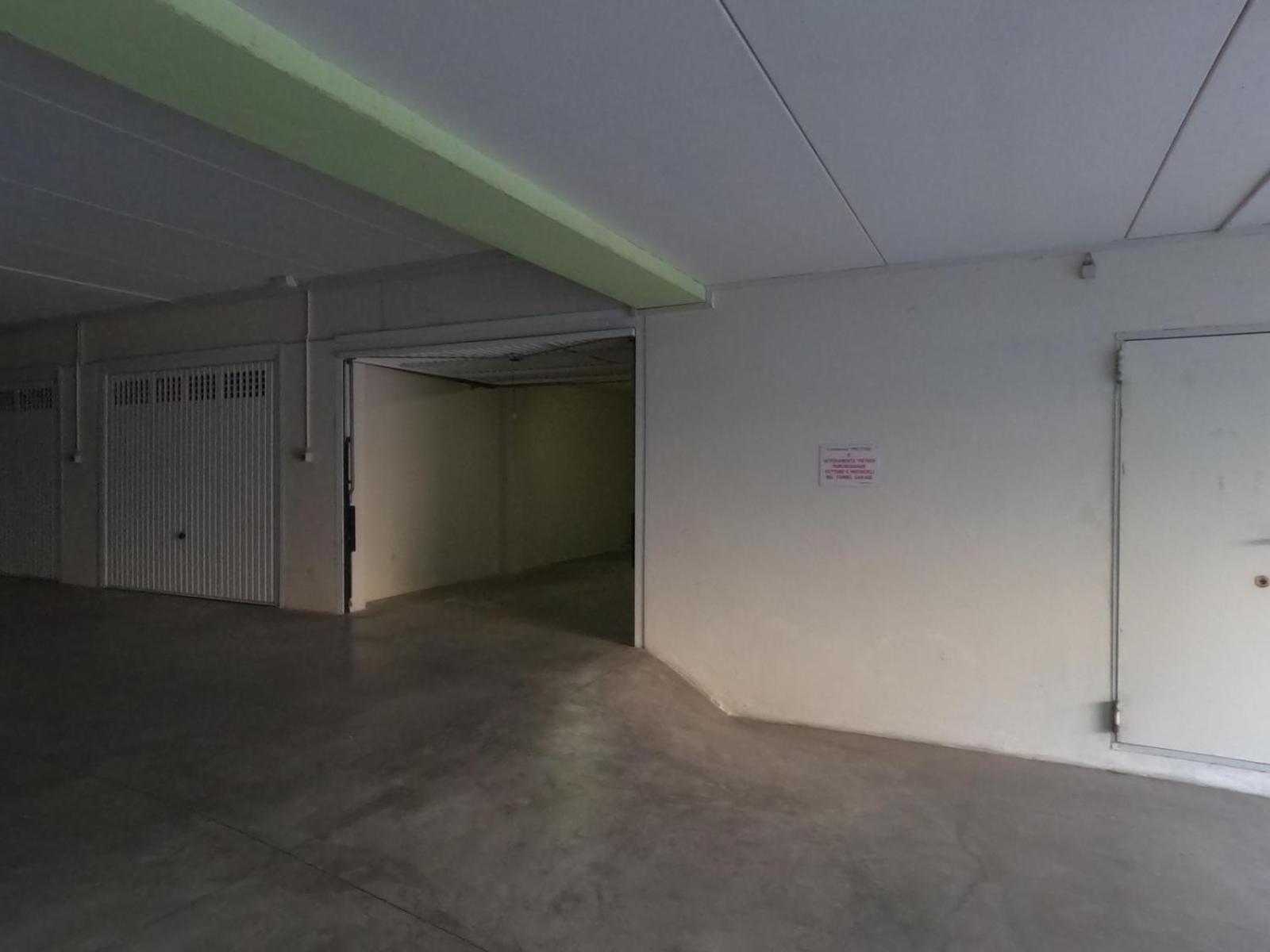Hoya Apartment 시르미오네 외부 사진
