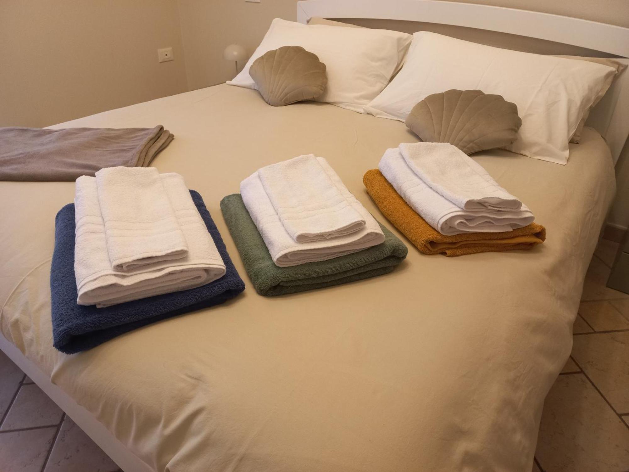 Hoya Apartment 시르미오네 외부 사진